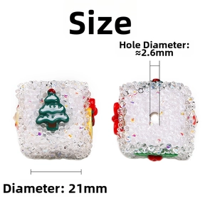 Dettaglio di perla quadrata da 21mm con strass e rilievo albero di Natale per gioielli DIY