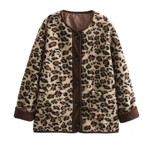 Women's leopard print fleece jacket with round neck, buttons and large pockets