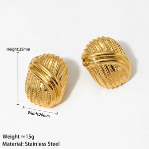 Boucles d'oreilles minimalistes en acier inoxydable doré PVD avec surface texturée