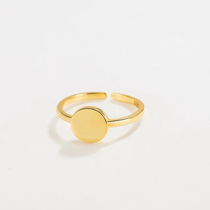 Detail view of adjustable S925 sterling silver minimalist golden round ring with hallmark