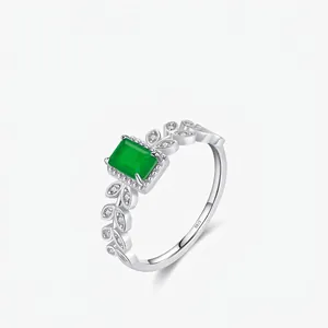 Vintage 925 Sterling Silver Ring With Emerald Cut Green Stone And Zirconia Leaf Design For Women