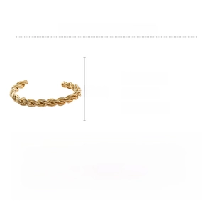 Detailed size specifications for gold twisted rope cuff bracelet with 18.1cm circumference
