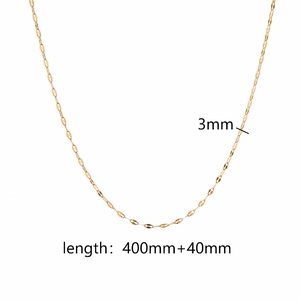 Detailed view of 3mm gold-plated Figaro chain necklace with length 400mm plus 40mm