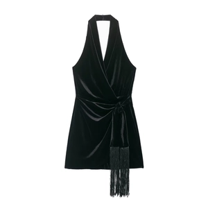 Eleganter Schwarzer Samt Neckholder Minikleid Für Damen Tiefer V-Ausschnitt Sexy Rückenfrei Fransen Detail Abendkleid