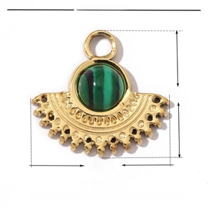 Detail view of 16mm fan-shaped stainless steel pendant with green natural stone
