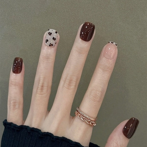 Short Square Press On Nails Glossy Dark Brown Coffee With Leopard Cow Print Pattern Artificial False Finger Nails