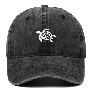 Gewaschene schwarze Baumwoll-Baseballkappe mit weißem Schildkröten-Stickmuster