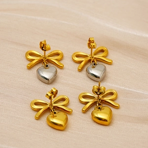 Boucles D'oreilles Pendentif Cœur Noeud Papillon Acier Inoxydable Plaqué Or 18K Bijoux Mode Femme