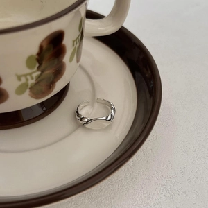 Minimalist vintage 925 sterling silver twisted woven open ring in a French retro style