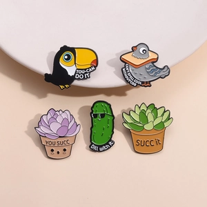 Lot de 5 broches en émail rigolotes avec toucan, pigeon, plante succulente et cornichon