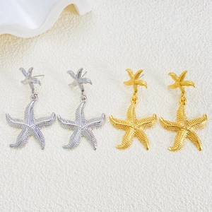 Starfish pendant earrings set in silver and gold finish for summer beach vacation
