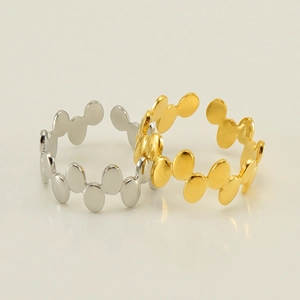 Adjustable stainless steel rings with geometric oval wave design in gold and silver