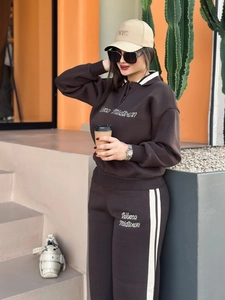 Classic American retro dark brown polo collar sweatshirt and striped jogger pants set