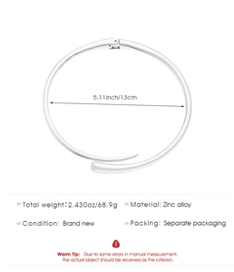 Detailed technical diagram of silver zinc alloy choker showing 13cm diameter dimensions