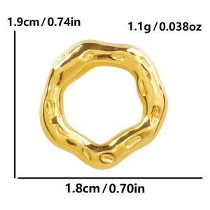 304 stainless steel molten lava pendant in gold finish with 1.9cm height measurements