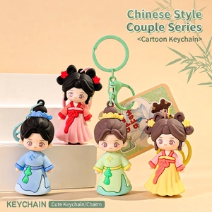 Set mit vier Cartoon Schlüsselanhängern im chinesischen Hanfu Stil in Pastellfarben