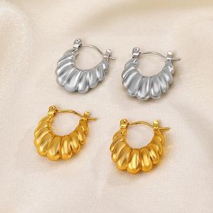 French vintage wavy geometric hoop earrings in gold and silver plating on silk