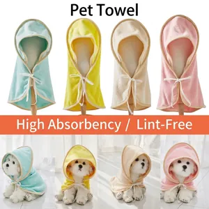 Absorbent microfiber pet hooded bathrobe towel for dogs in four colors with secure neck ties