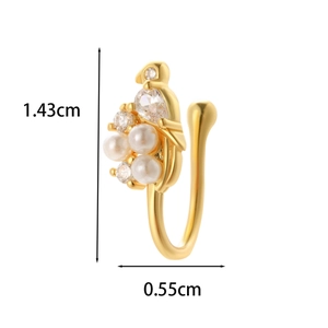 Vue détaillée de la taille d'un piercing nez doré de 1,43 cm avec perles et zircons