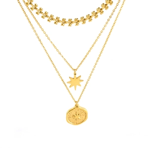 Dreilagige goldene Edelstahlkette mit Stern-Kompass-Anhänger und achteckigem Stern