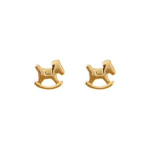 Boucles d'oreilles cheval à bascule plaquées or avec finition polie sur fond blanc