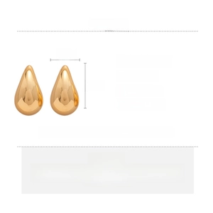 Detailed size and material specification chart for golden acrylic teardrop earrings
