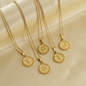 Retro Hammered Initial Necklace For Women 18K Gold Plated Stainless Steel Coin Pendant Minimalist Jewelry Accessory
