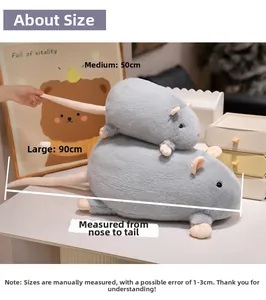 Size comparison detail for gray plush mouse toy available in 50cm and 90cm versions