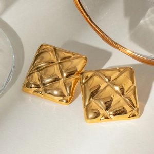 18K Gold Plated Stainless Steel Geometric Square Stud Earrings For Women Classic Quilted Pattern Hypoallergenic Jewelry