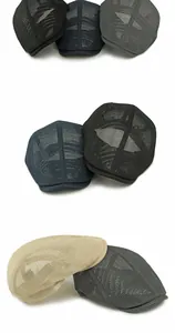 Detalle de la textura de malla transpirable en la gorra plana vintage para hombre y mujer