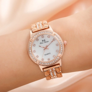 Elegant rose gold women's quartz watch featuring a rhinestone bezel and bracelet strap