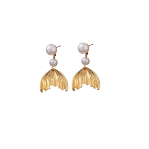 Elegant fishtail tassel earrings with golden metallic finish and white pearls