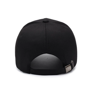 Casquette de baseball minimaliste noire en coton pour homme avec boucle en métal