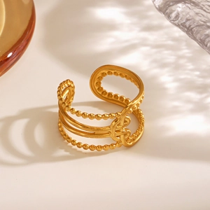 Bague multicouche ajustable plaquée or 18 carats avec détails perlés élégants