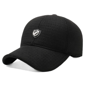 Casquette de baseball d'hiver pour hommes avec doublure polaire et logo bouclier noir