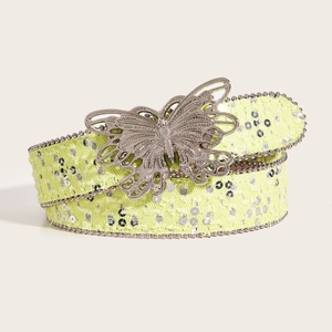 Détail de la ceinture en toile jaune fluo avec paillettes argentées et boucle papillon