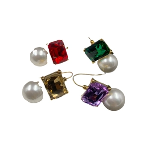 Vintage style gold plated earrings with square gemstones and white round pearl drops