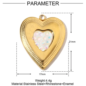 Technical drawing of a gold heart pendant with dimensions 21x17mm and 4.4g weight