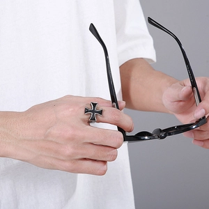 Punk vintage black cross ring in stainless steel with silver metallic edges for men