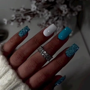 Square Medium Long Press On Nails Blue Sparkle Glitter White Solid Color Plastic Simple Fresh Style For Women