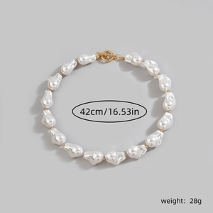 Baroque pearl necklace with gold OT clasp, 42cm length and 28g weight detail view