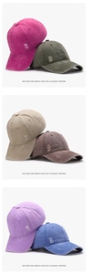 Cappellini da baseball lavati in sei colori con dettagli vintage invecchiati