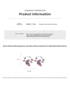 Guide des tailles montrant les dimensions 7x5,8cm des boucles d'oreilles papillon violettes