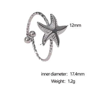 Détails de la bague étoile de mer argentée avec texture martelée et dimensions