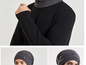 Détail de l'ensemble bonnet et cache-col gris d'hiver montrant la texture et la coupe
