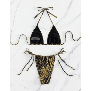 Ensemble bikini triangle imprimé animal vert olive avec attaches réglables sur les côtés