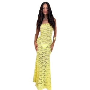 Robe longue en dentelle jaune avec laçage dos nu et coupe sirène moulante sexy pour femme