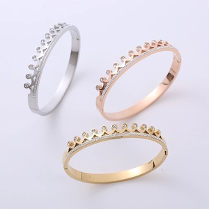 Crown Bangle 304 Stainless Steel Bracelet With Rhinestone Wave Hinged Clasp Jewelry For Women Elegant Royal Style