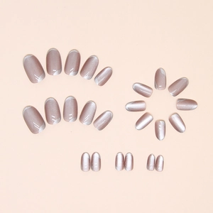 Zartlila Cat-Eye Kunstnägel mit weißen Wellenmustern im 24-teiligen Press-on-Nagelset