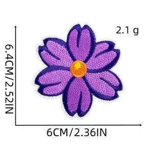 Toppa ricamata a fiore viola dimensioni 6,4x6cm per decorazione abbigliamento